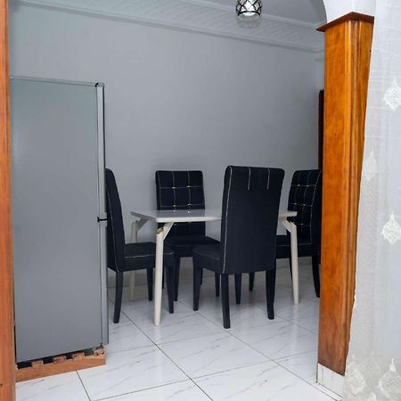 Sweet Inn Limbe Buitenkant foto